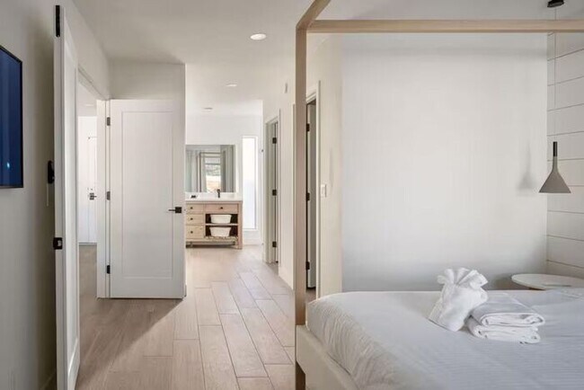 Building Photo - Tempe Oasis Home for Rent