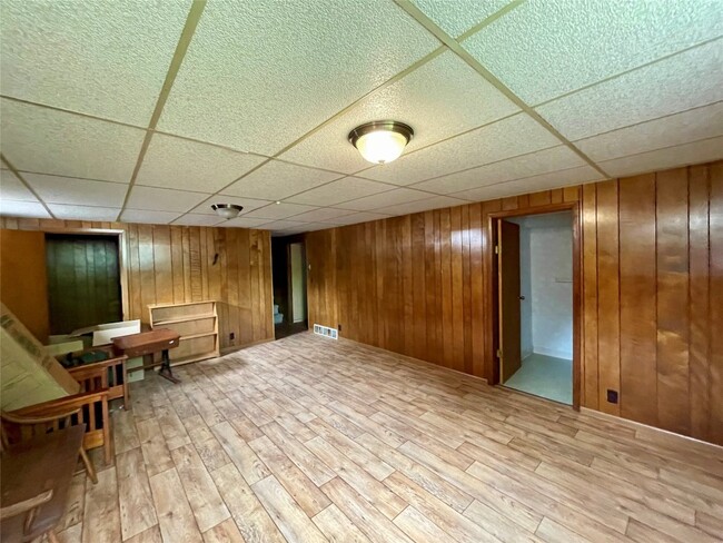 Building Photo - 1026 Southern Pines Dr