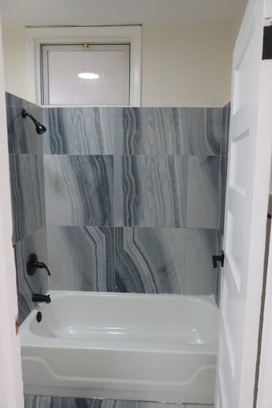 Building Photo - 26 Linden Ave