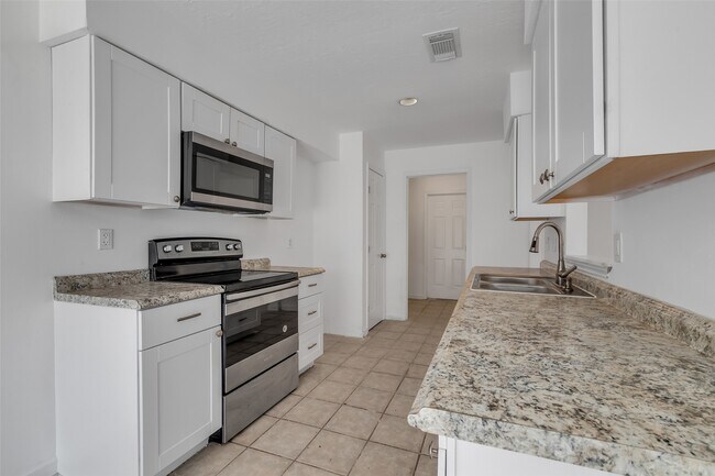 Building Photo - 4307 Eagle Fork Dr