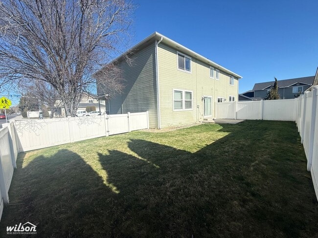 Building Photo - 7116 W Mead Ave