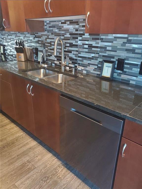 Building Photo - 400 W Peachtree St NW