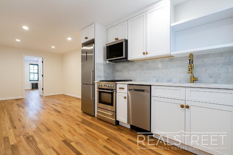 Building Photo - Brand New 2 Bed with Private Yard Bed Stuy...