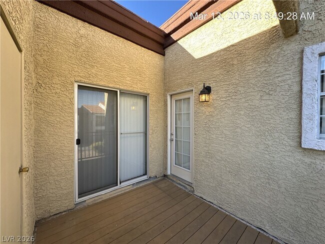 Building Photo - 2801 N Rainbow Blvd