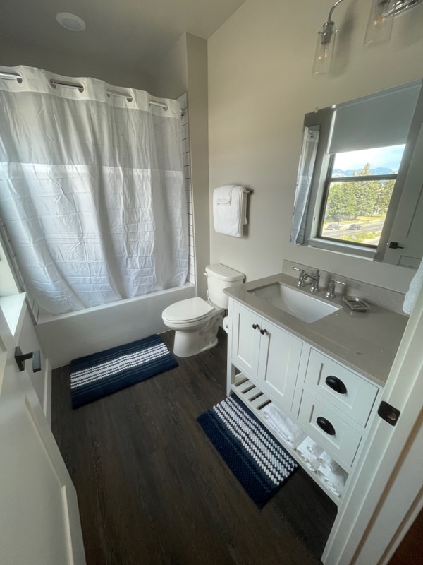 Building Photo - 605 N 7th Ave