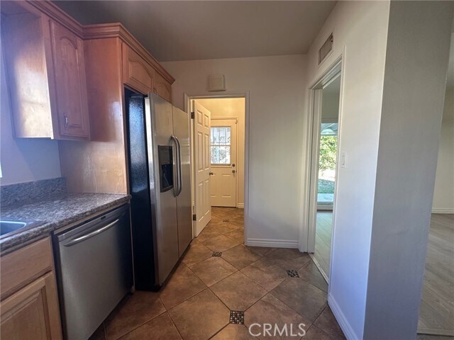 Building Photo - 7754 Loma Verde Ave