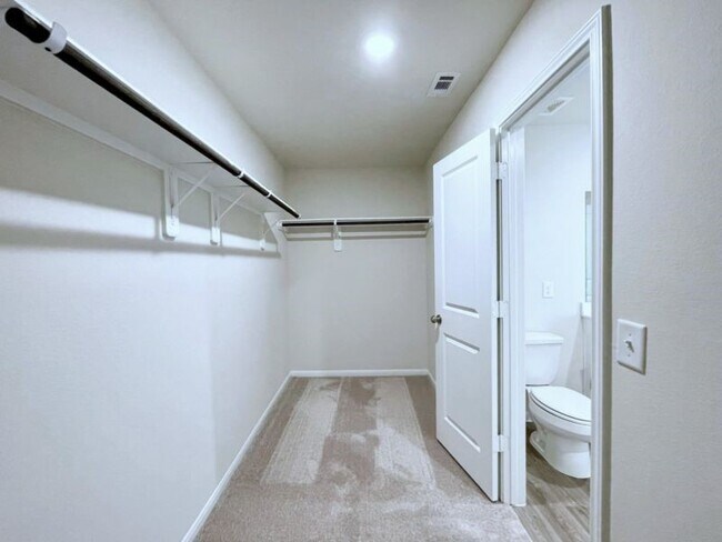 Building Photo - 16103 Kingfield Haven Dr