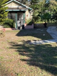 Building Photo - 2065 N Betty Ln