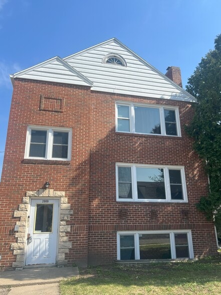 Exterior - 2009 Carey Ct