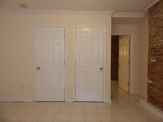 Building Photo - 135 SUSSEX St