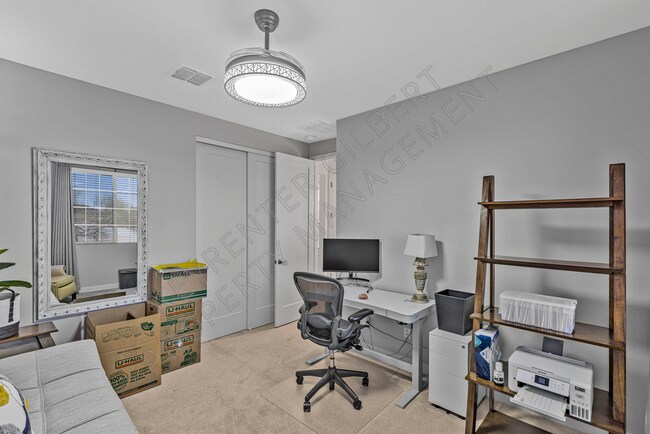 Building Photo - 1341 E Springfield Pl