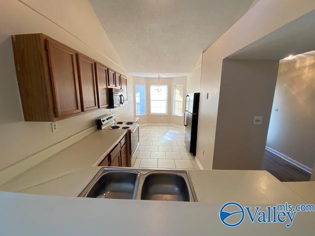 Building Photo - 98 Stone Meadow Ln