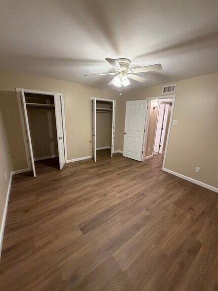 Building Photo - 4832 Finch St