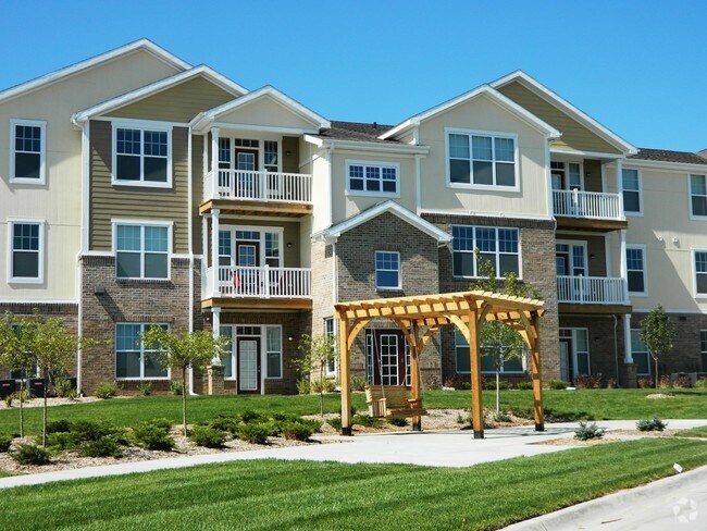 Springs at Legacy Commons - Legacy Commons