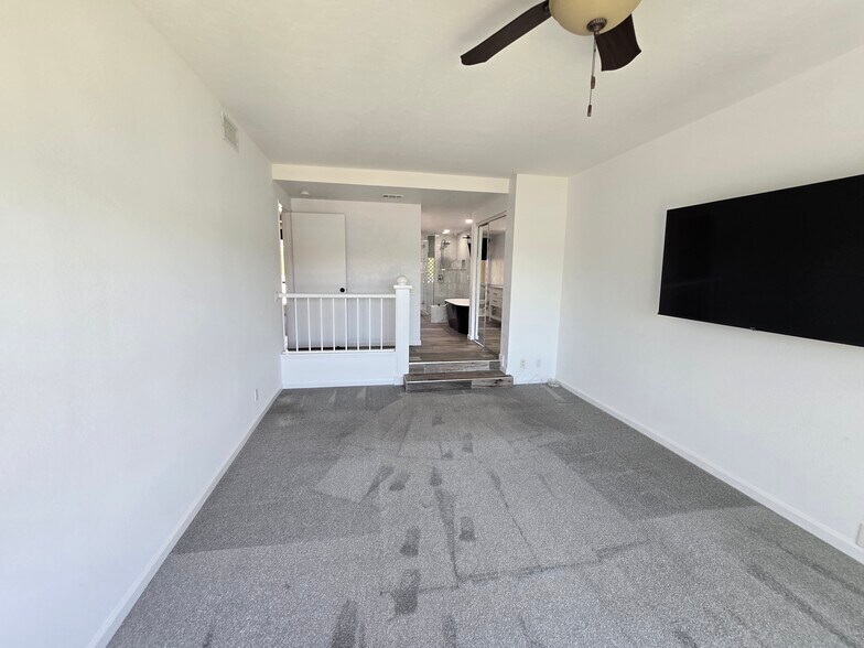 Building Photo - 22656 Formentor