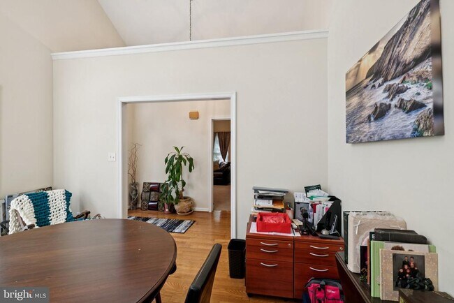Building Photo - 14715 Jennifer Ct