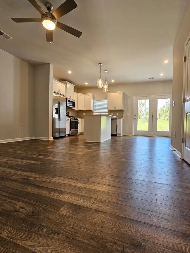 Building Photo - 236 Santorini Wy