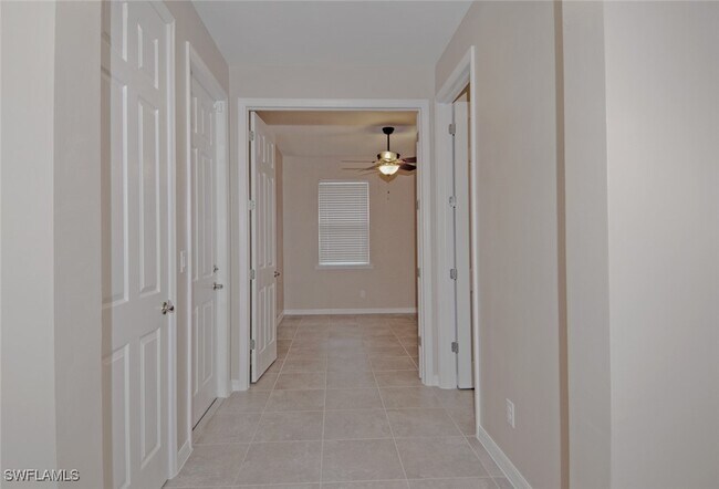 Building Photo - 3025 Sunset Pointe Cir