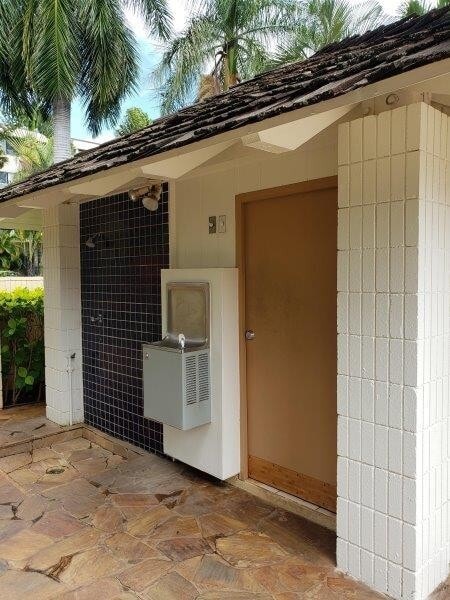 Building Photo - Century Park Plaza Condo - 1 bedroom, 1 bath, 1 parking - Avail 11/9/24