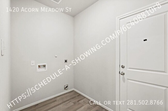 Building Photo - 1420 Acorn Mdw St