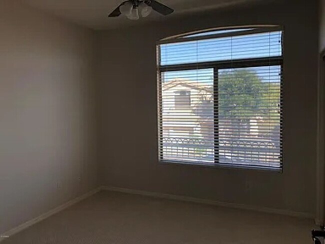 Building Photo - Stunning 4BR House in Cave Creek
