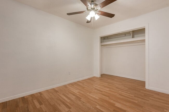 Building Photo - 209 N Mississippi St