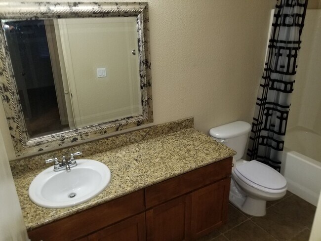 Building Photo - Upgraded West-Flagstaff Condo in the Arbors - 2 Bed, 2 Bath - NO Students & NO Pets! - Avail. NOW!!