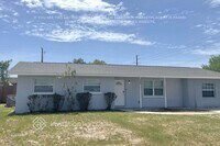 Building Photo - 108 57th St W