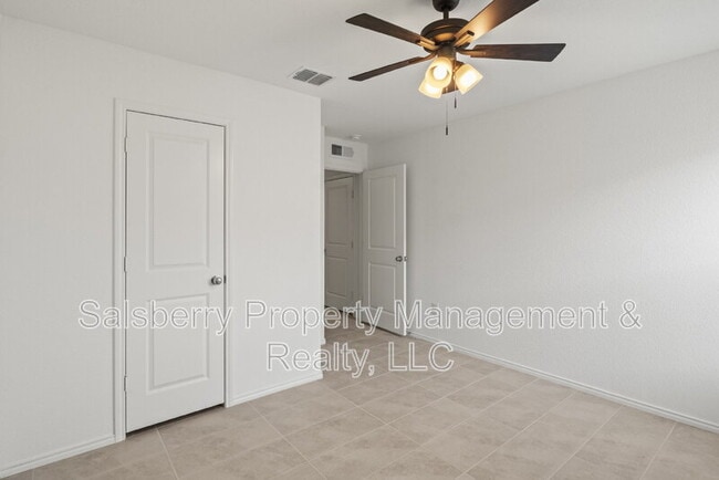 Building Photo - 11807 Marcellus Wy