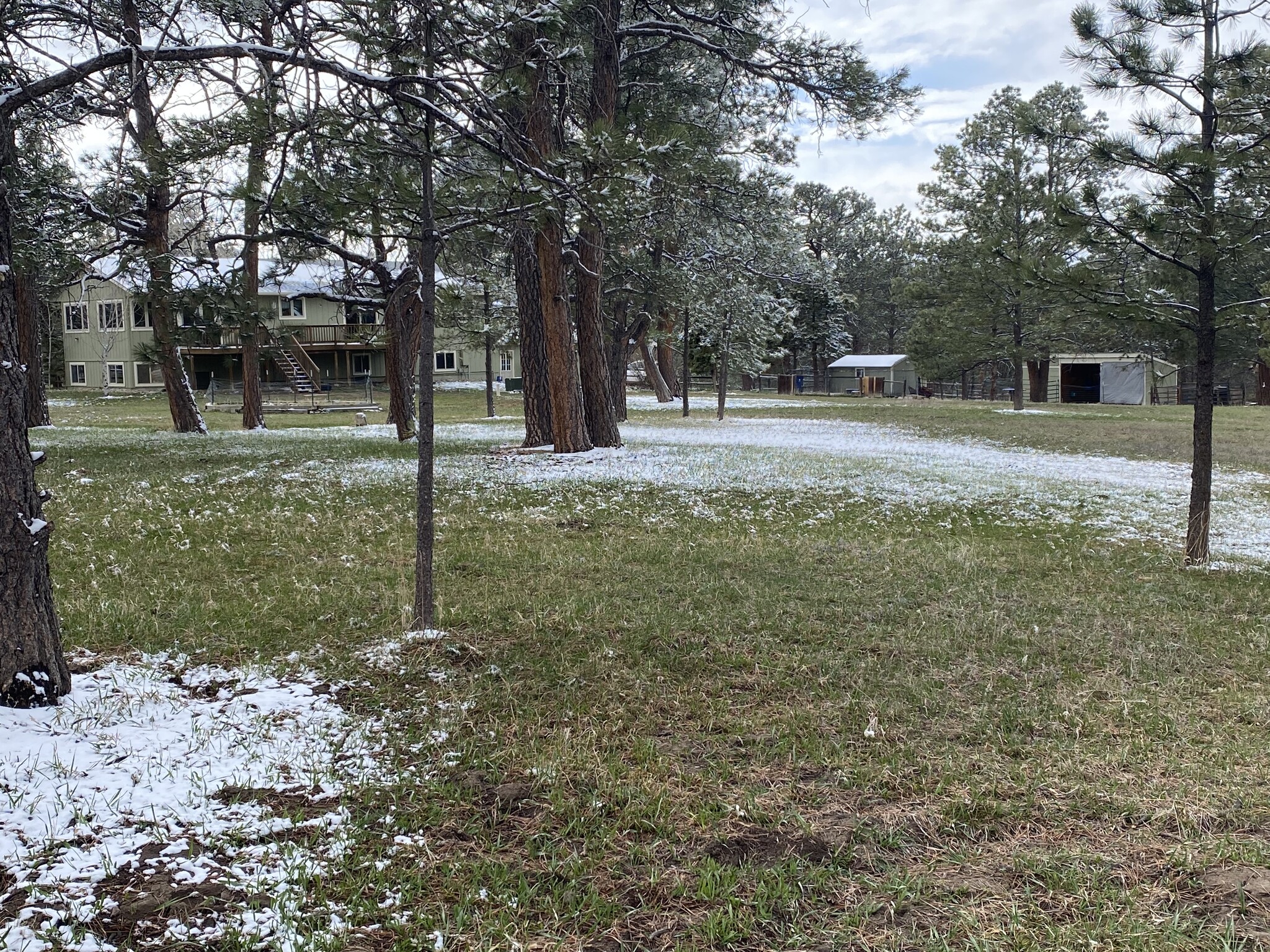 Building Photo - 15175 E Coachman Dr