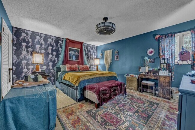 Building Photo - 373 Laredo Dr