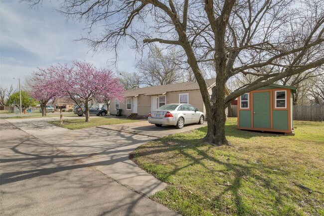 Building Photo - 1133 Stubbeman Ave