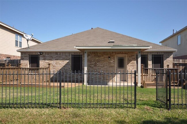 Building Photo - 24435 Cornell Park Ln