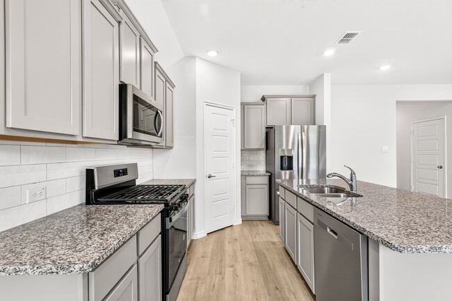 Building Photo - 9808 High Banker Dr