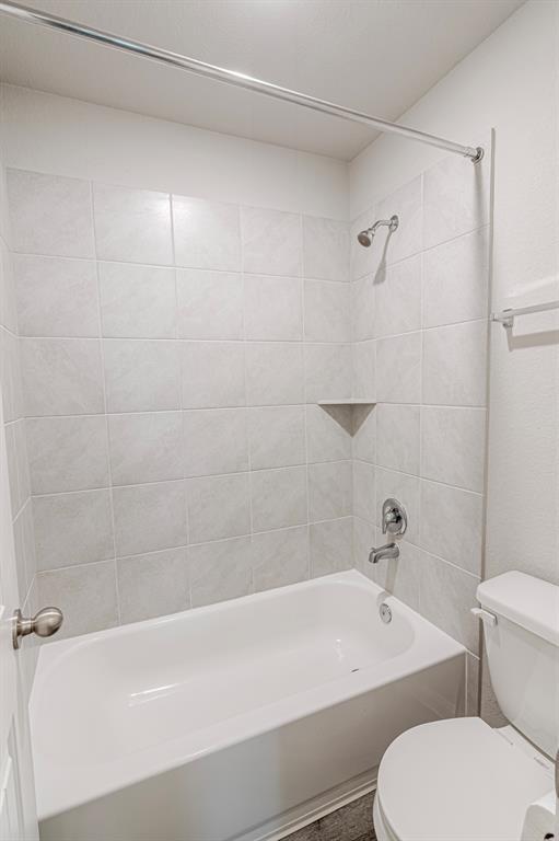 Building Photo - 4922 Blue Jacaranda Wy