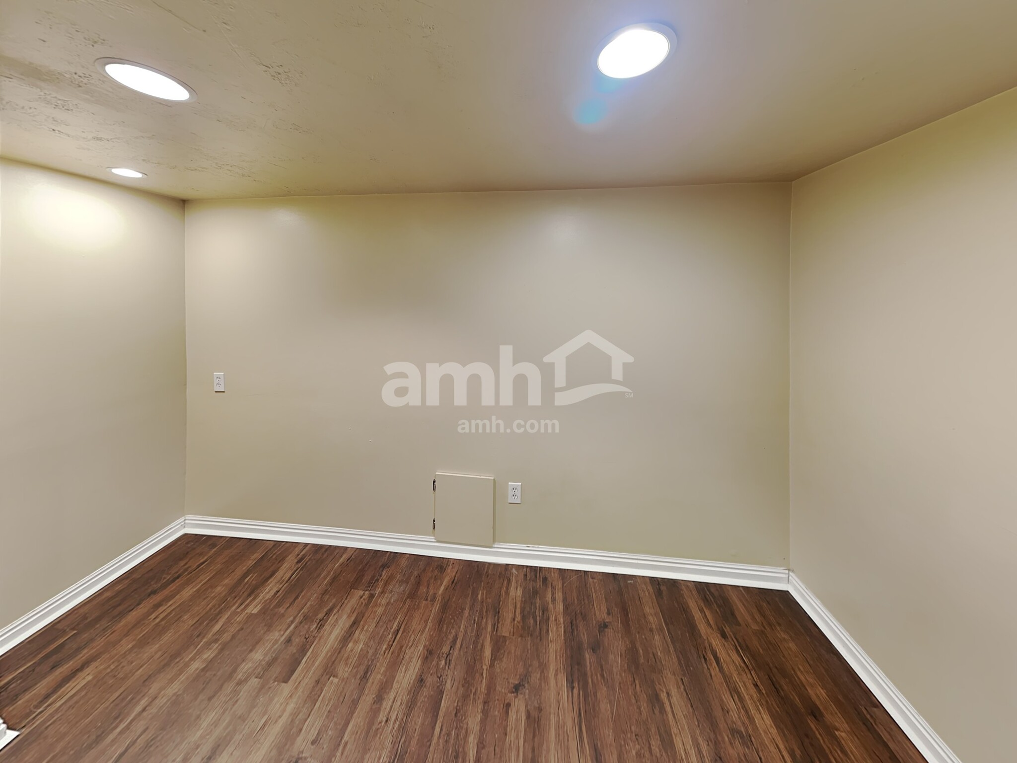 Building Photo - 459 N 990 E