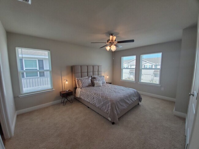 Building Photo - 5764 Callaway Cir