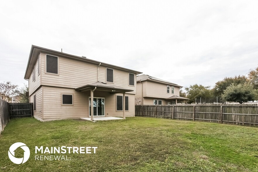 Building Photo - 205 Sunset Heights