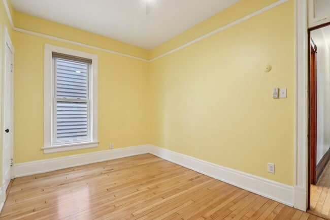 Building Photo - 2564 N Cramer St