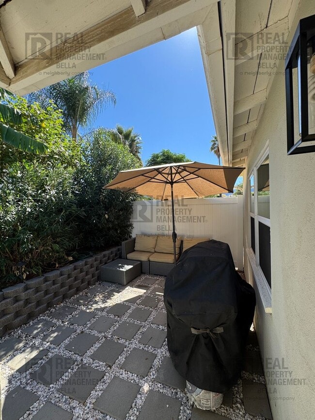 Building Photo - Charming, Updated, and Move-In Ready — A L...