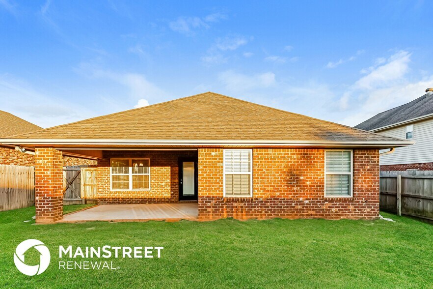 Building Photo - 133 Hidden Trace Ct