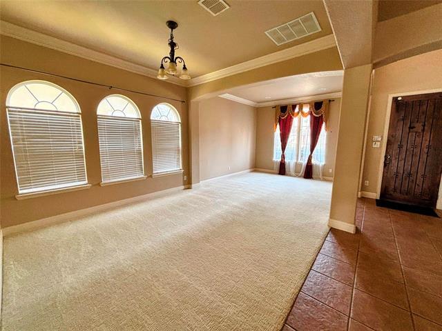 Building Photo - 834 San Clemente