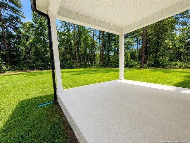 Building Photo - 621 Blawell Cir
