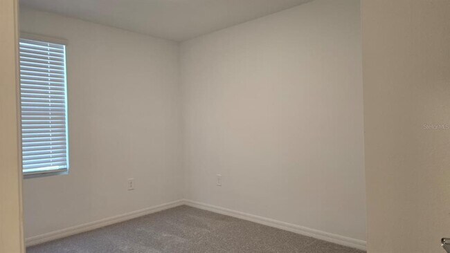 Building Photo - 2220 Portrait St