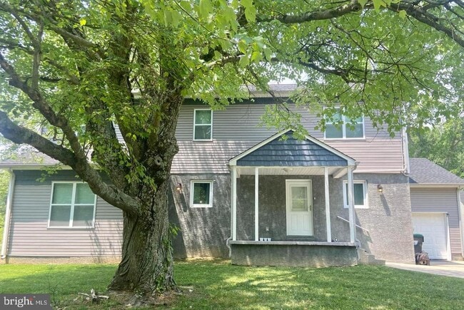 Building Photo - 3009 Frenchtown Rd