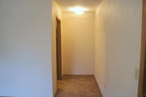 Building Photo - 108 Mill St
