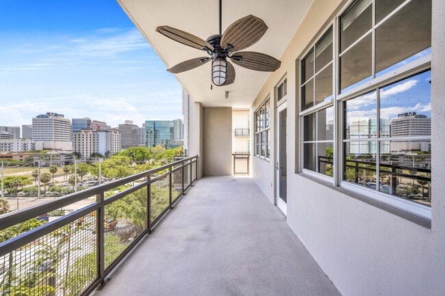 Building Photo - 411 NW 1st Ave