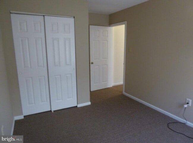 Building Photo - 21 Englishman Ct
