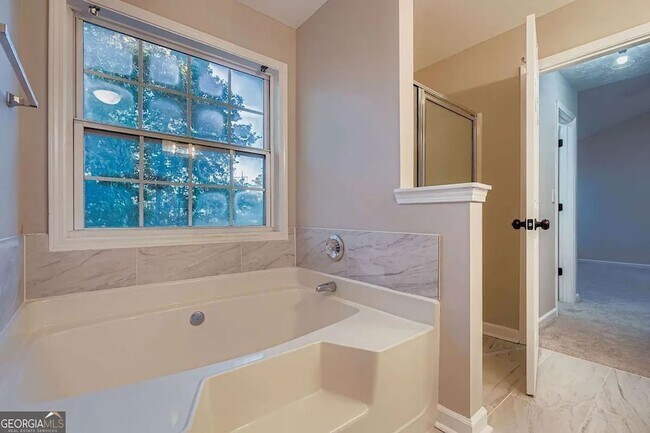 Building Photo - 1570 Twin Bridge Ln