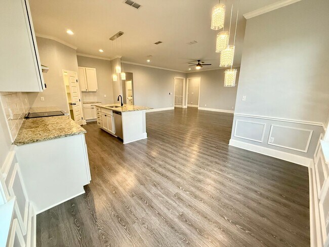 Building Photo - Elegant 4-bedroom in Bullard Creek Ranch!